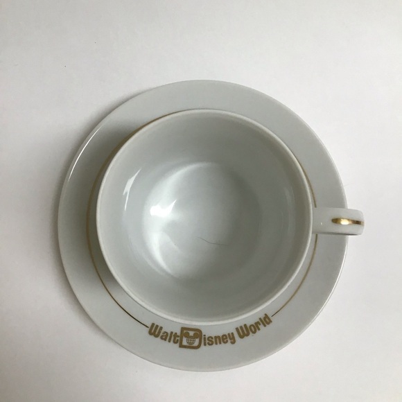Walt Disney World Cinderella's Castle Tea Cup & Saucer Gold Trim 1970’s Vintage - Picture 11 of 12